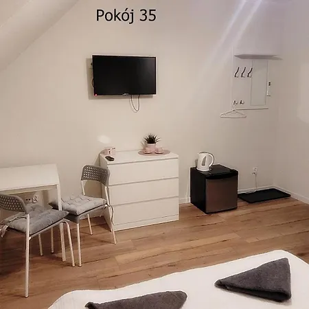 Nocleg ze śniadaniem Pod Dębem