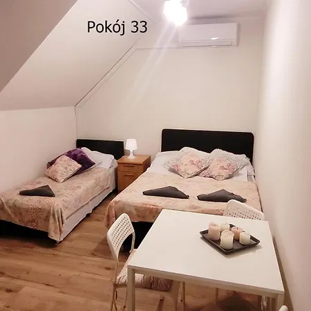Pod Dębem Nocleg ze śniadaniem