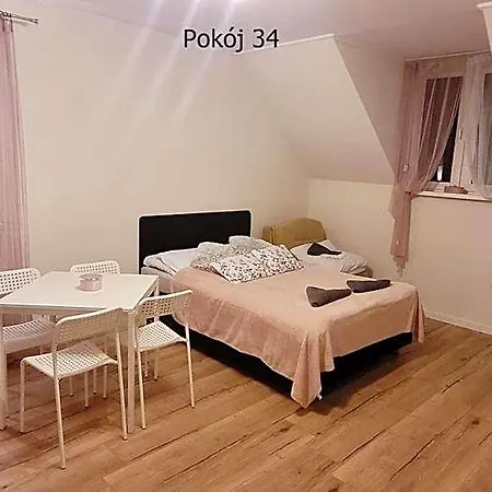 Bed & Breakfast Pod Debem Krynica Morska