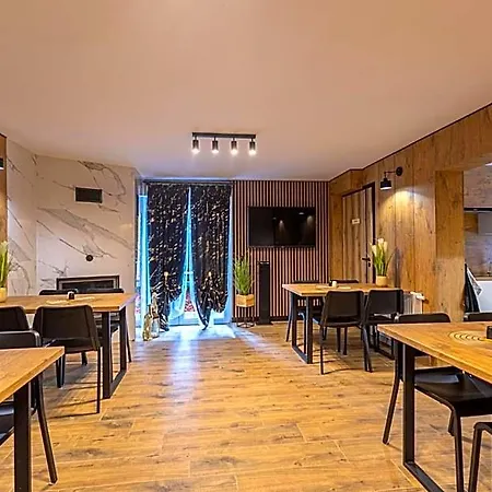 Pod Debem Bed & Breakfast Krynica Morska