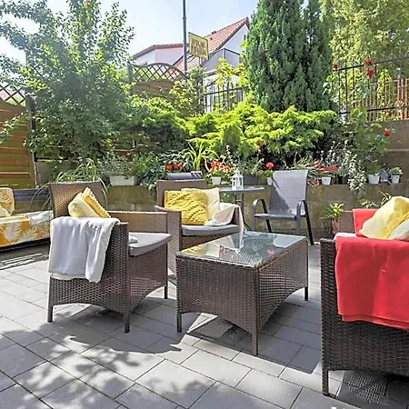 Pod Debem Bed & Breakfast Krynica Morska